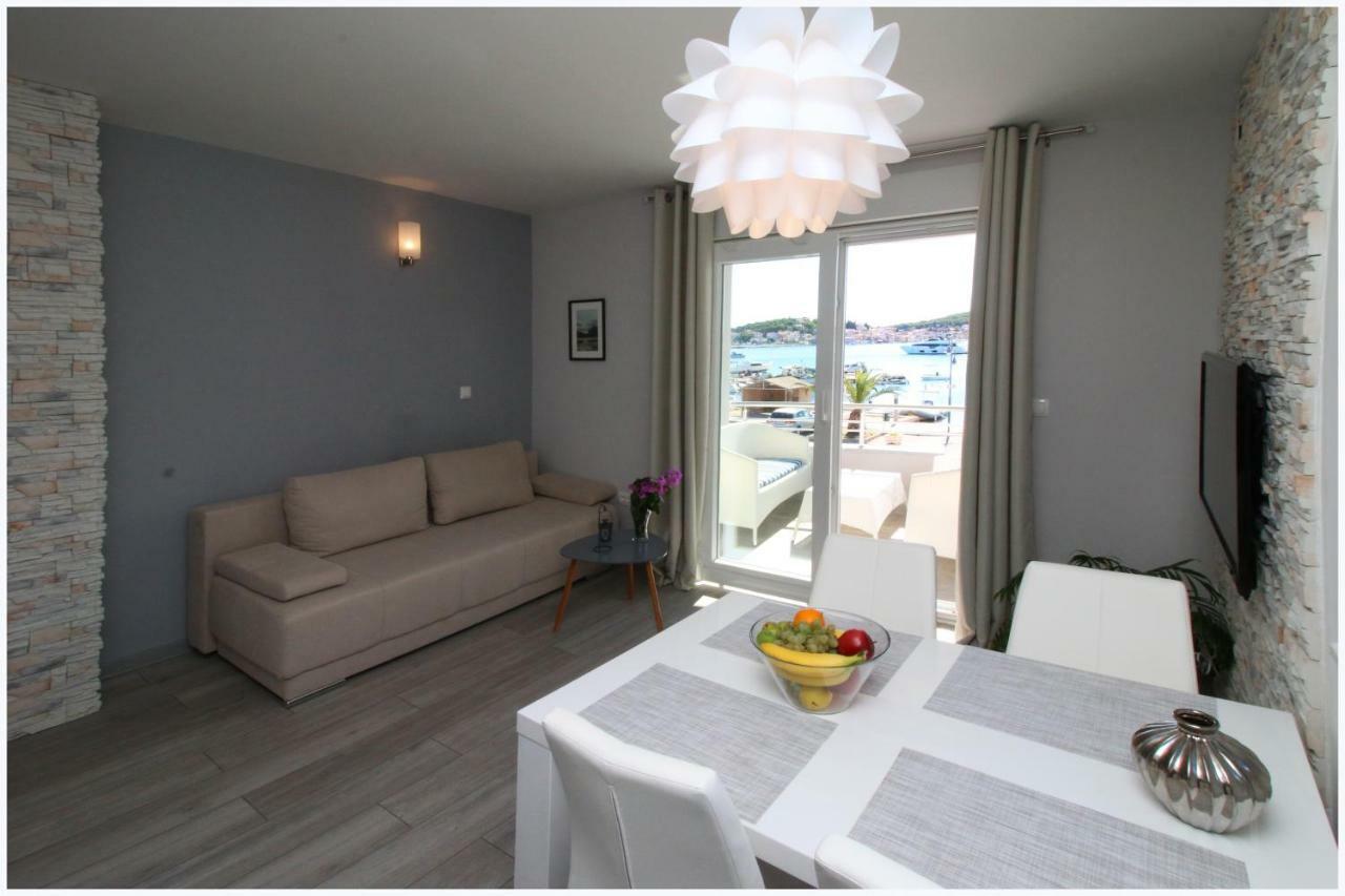 Apartments Silver Beauty Rogoznica  Ngoại thất bức ảnh